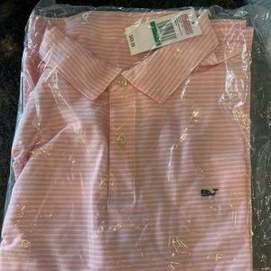 Men’s Large Vineyard Vines polo